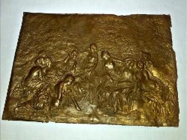لوح طلایی که در ایران از زیر زمین کشف شد